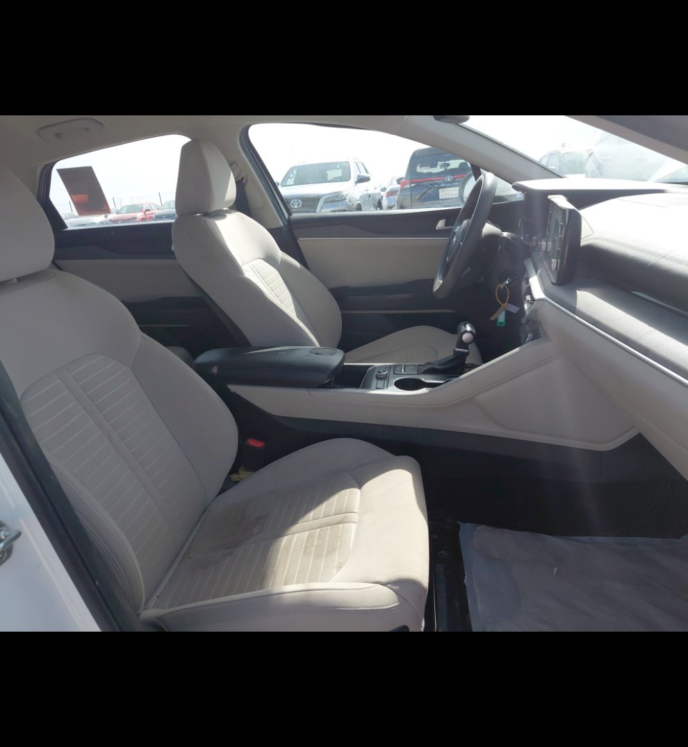 كيا K5 ال اكس 2021 image