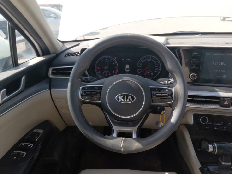 كيا K5 ال اكس 2021 image