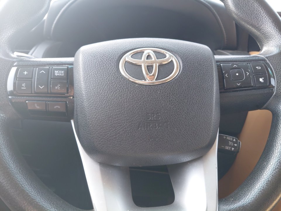 Toyota Fortuner  جي اكس 2 - رياضيه  2018 image