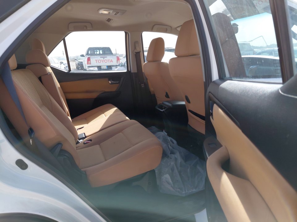 Toyota Fortuner  جي اكس 2 - رياضيه  2018 image