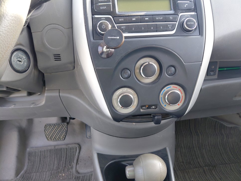 نيسان صني SV 2024 image