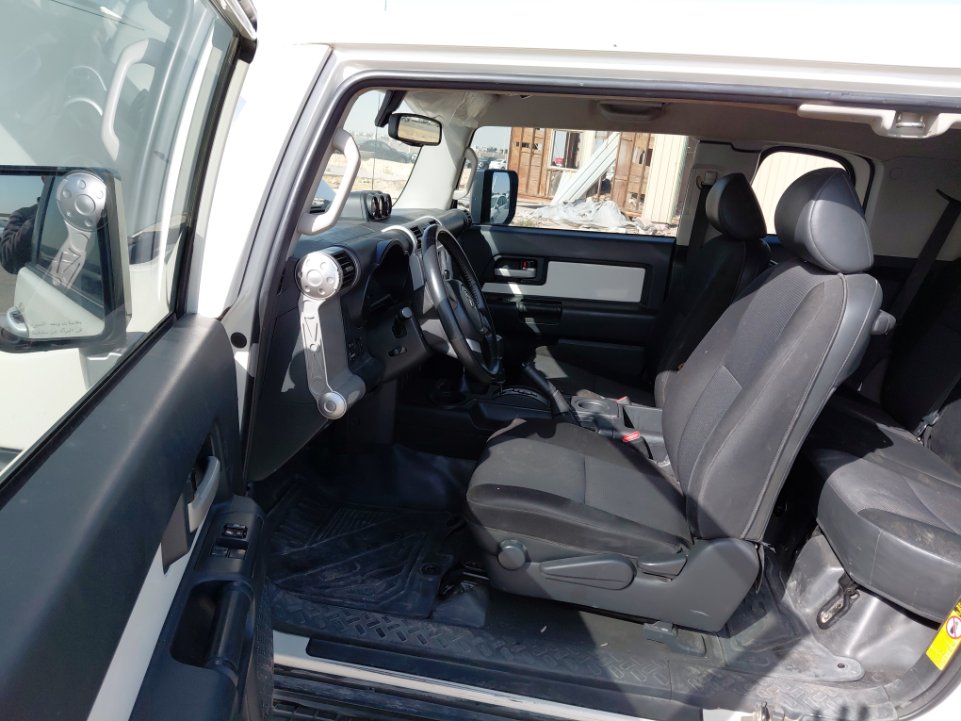 تويوتا إف جي كروزر 1 Sport  2023 image