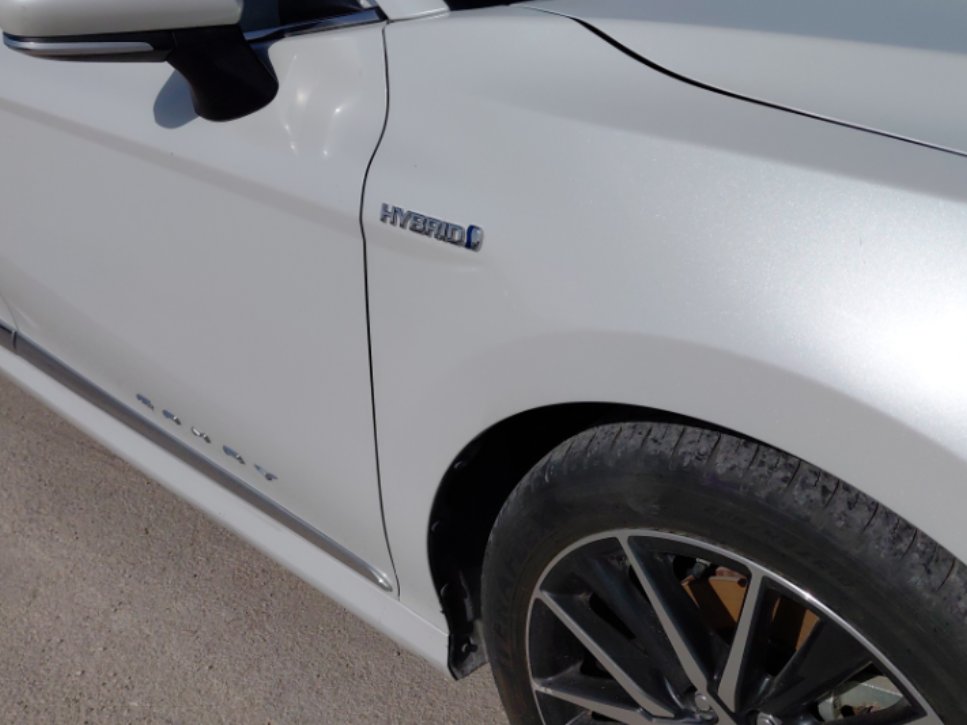 تويوتا كامري GLE HEV  2023 image