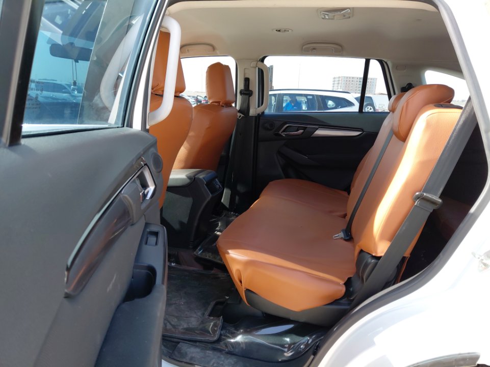 ايسوزو MUX  2023 image