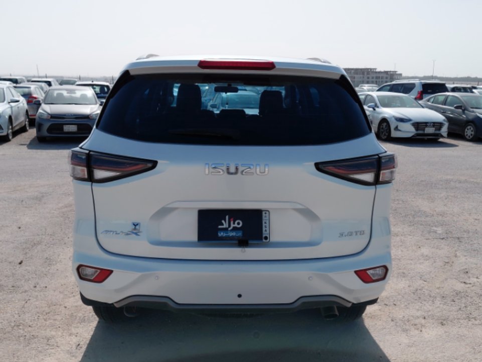 ايسوزو MUX  2023 image