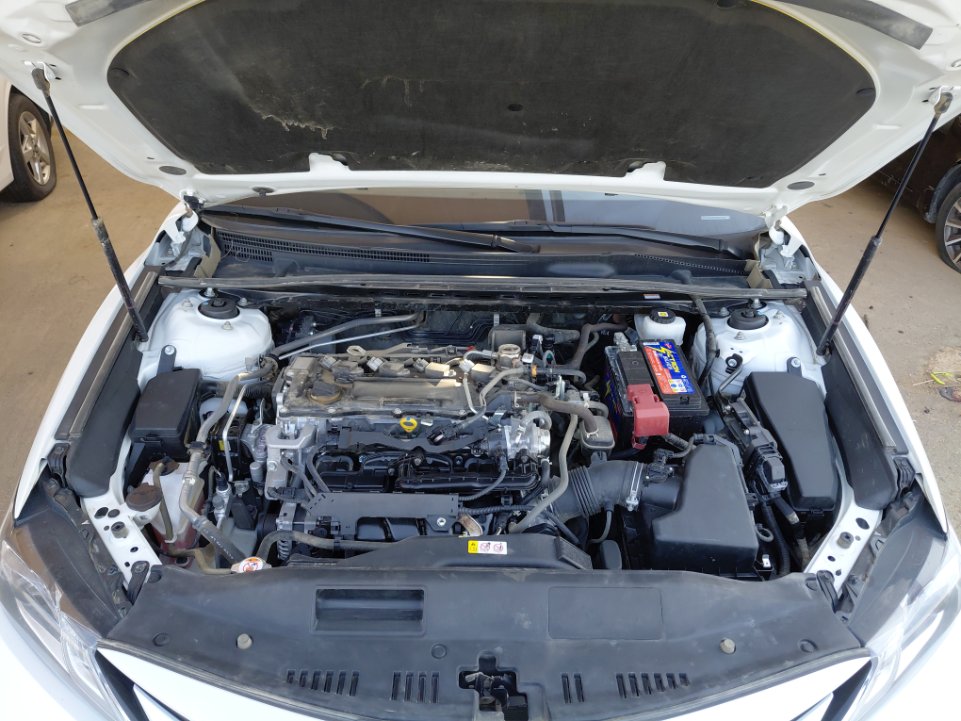 Toyota Camry GLE 2024 image