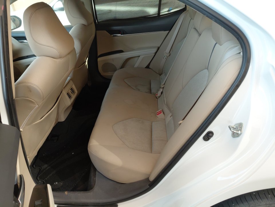 Toyota Camry GLE 2024 image