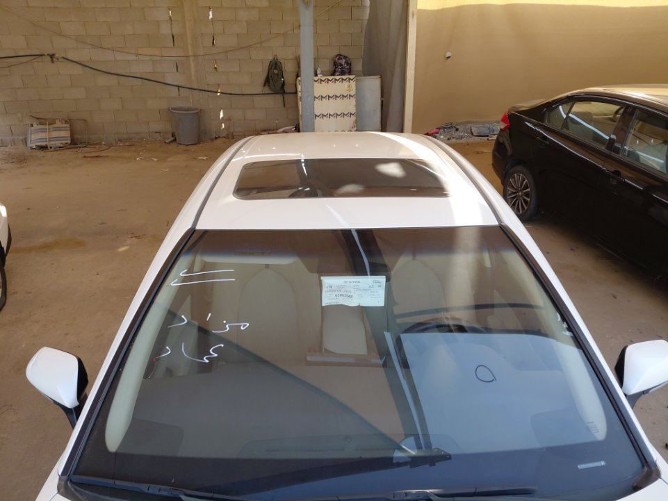 Toyota Camry GLE 2024 image