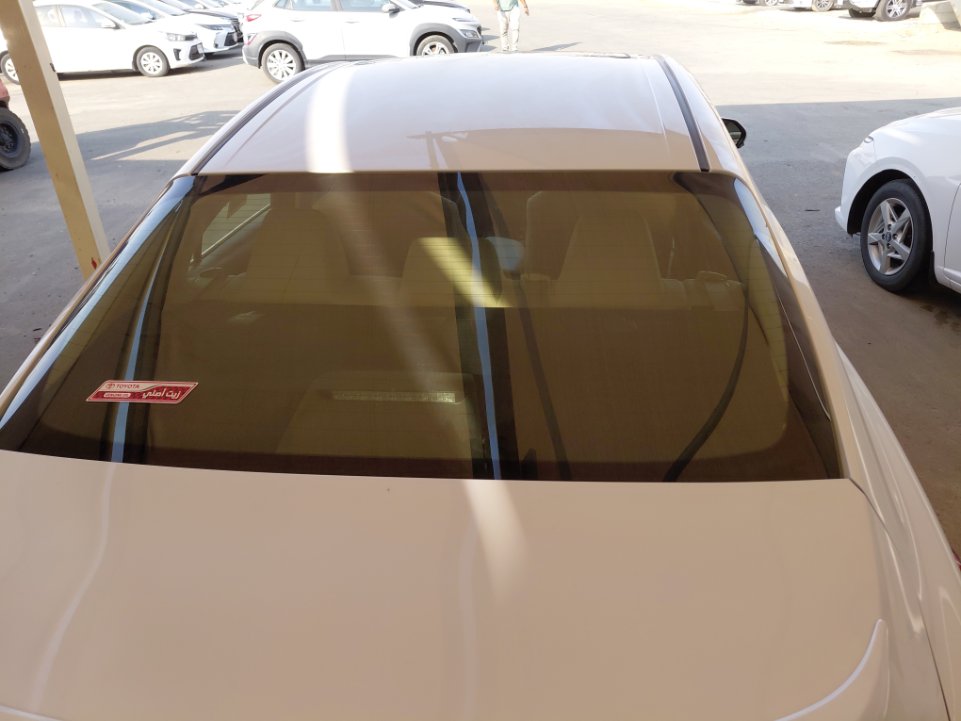 Toyota Camry GLE 2024 image