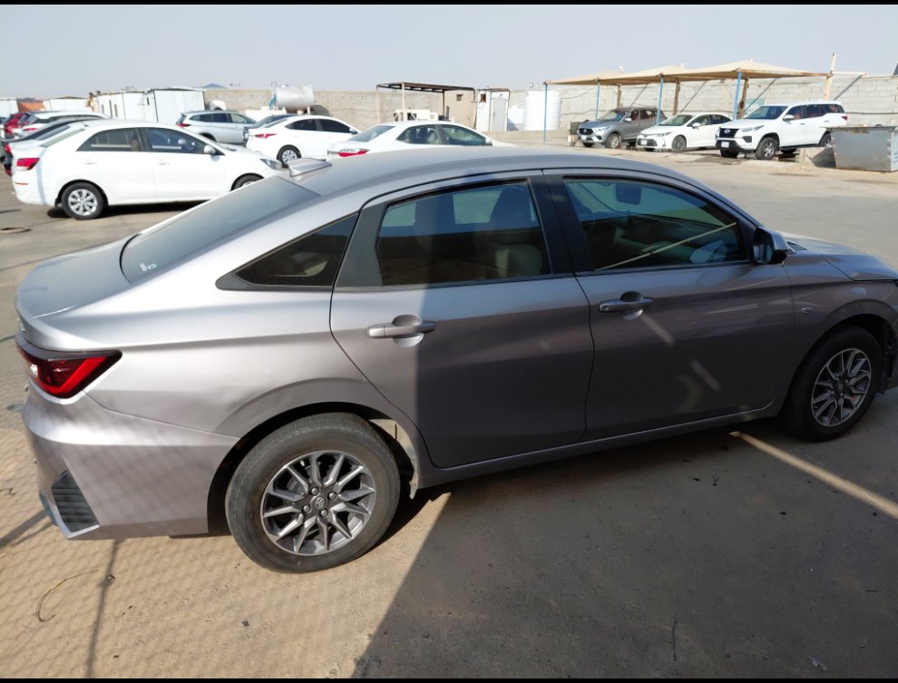 Toyota Yaris Y 2024 image