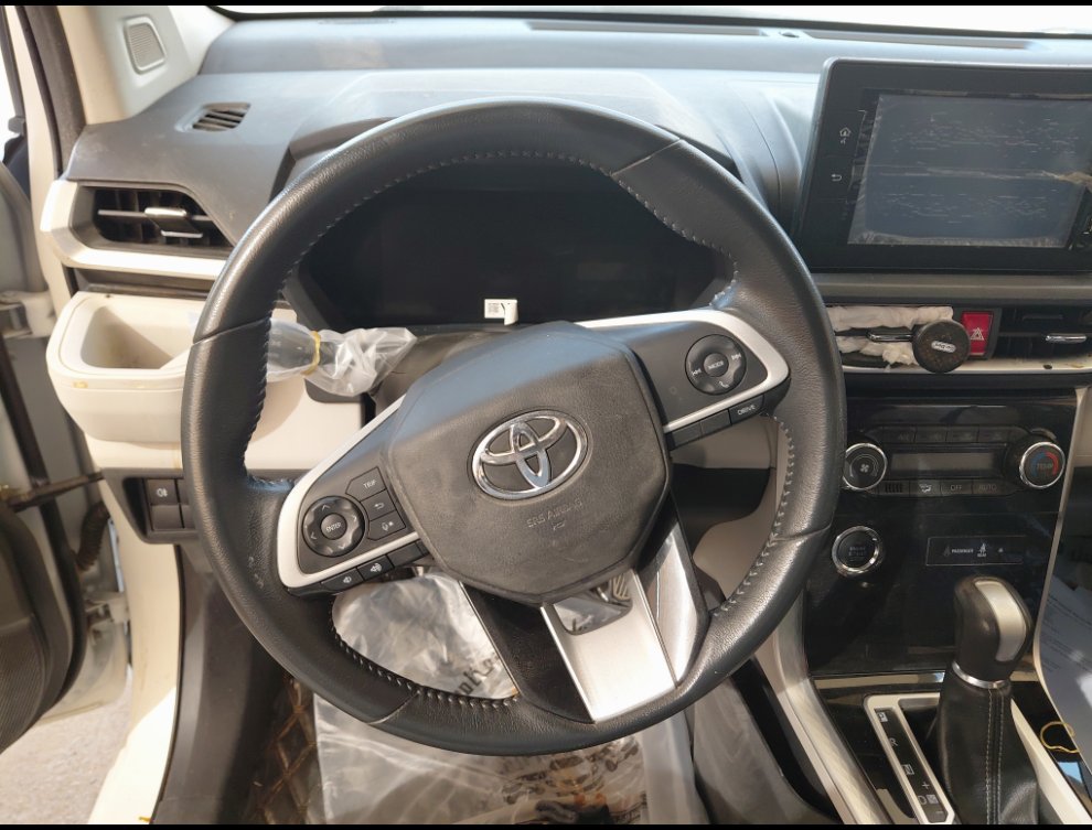 Toyota VELOZ GLX 2024 image