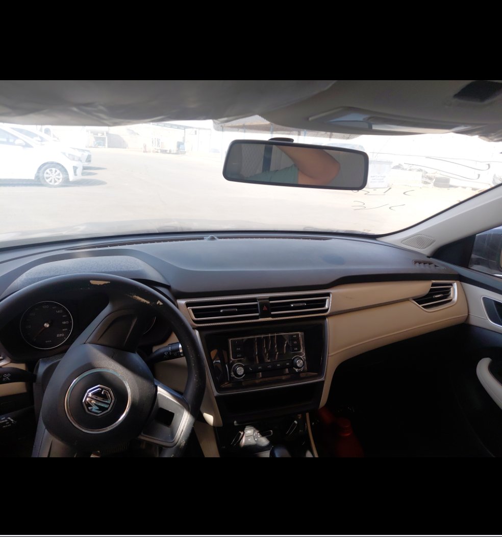 إم جي 5 عادي 2023 image