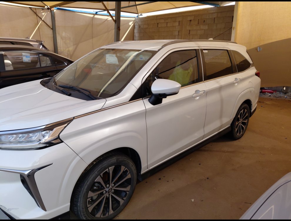 Toyota VELOZ GLX 2024 image