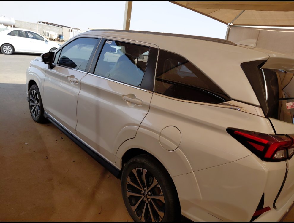 Toyota VELOZ GLX 2024 image