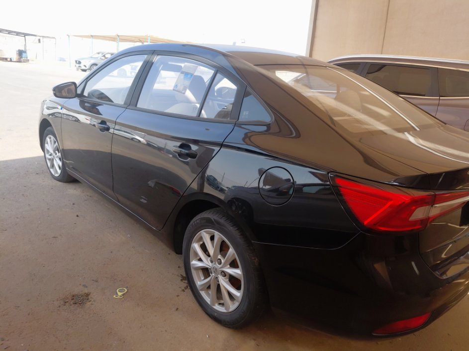 إم جي 5 عادي 2023 image