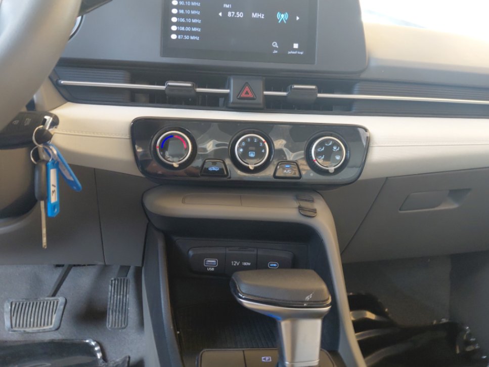 Hyundai Accent GLS 2024 image