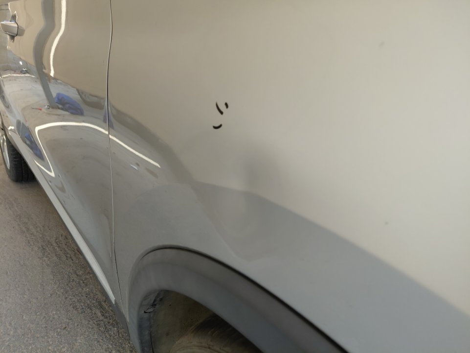 MG ZS عادي رياضية 2023 image