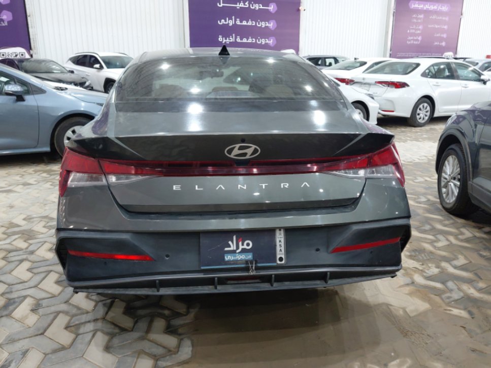 Hyundai Elantra SMART  2024 image