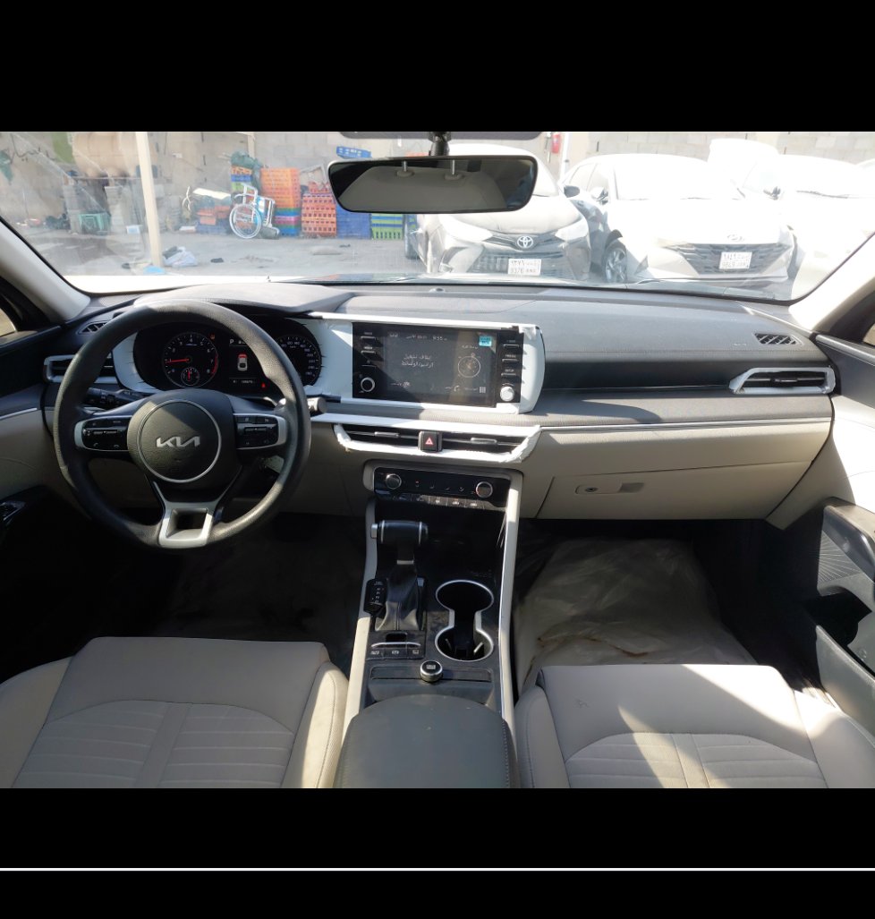 KIA K5 LX 2023 image