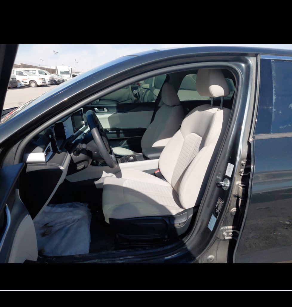 KIA K5 LX 2023 image