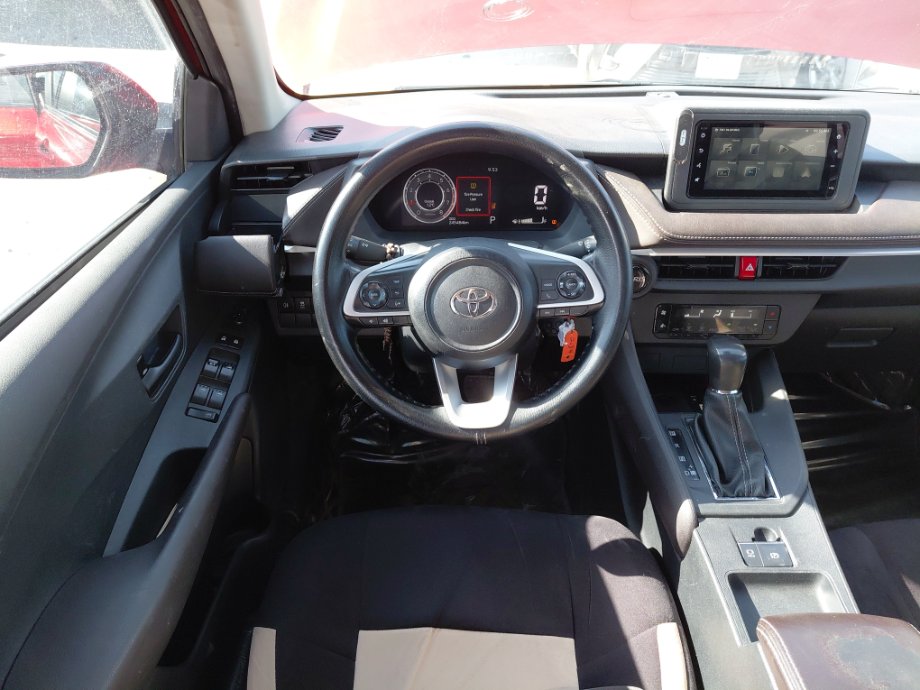 Toyota Yaris Y PLUS 2023 image