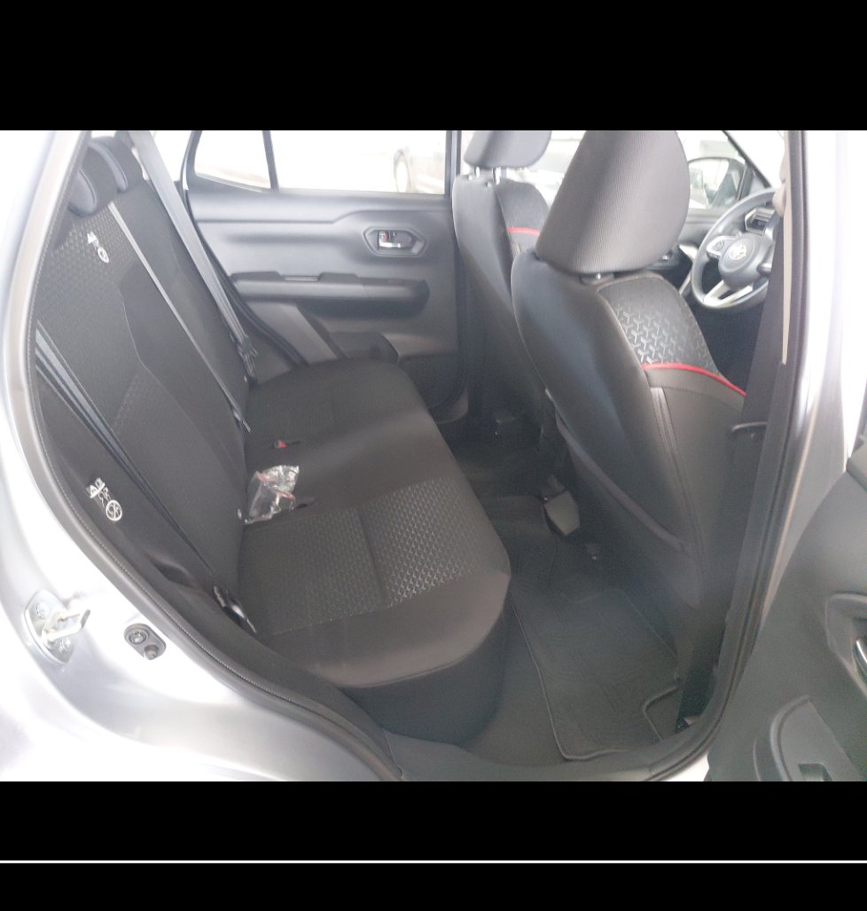 Toyota RAIZE XLE 2024 image