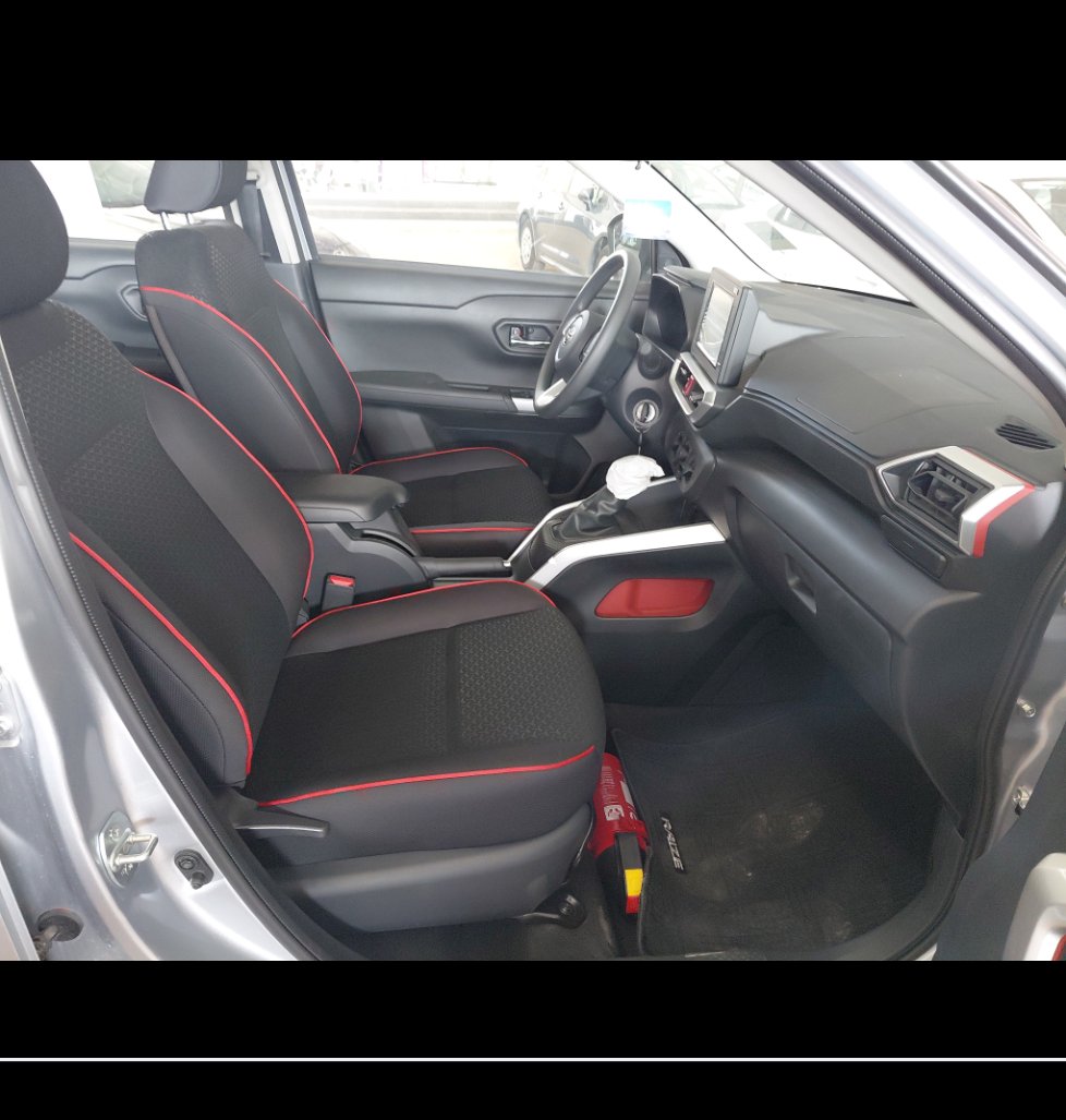 Toyota RAIZE XLE 2024 image