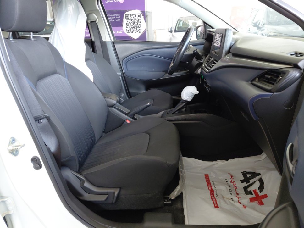 سوزوكي بالينو GL 2023 image