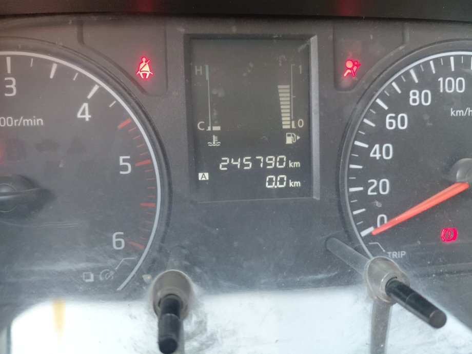 نيسان NV350 Urvan  2020 image