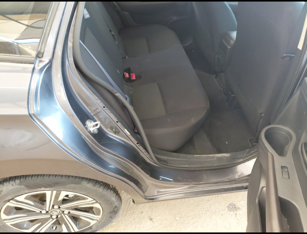 تويوتا يارس Y PLUS 2024 image