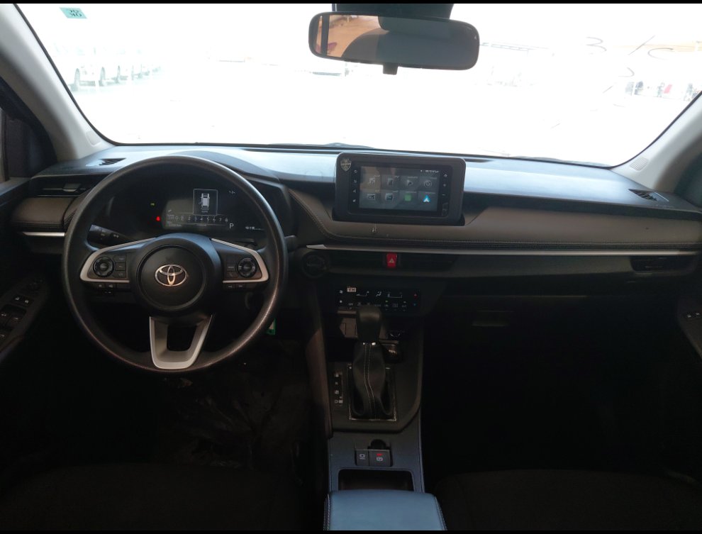 تويوتا يارس Y PLUS 2024 image