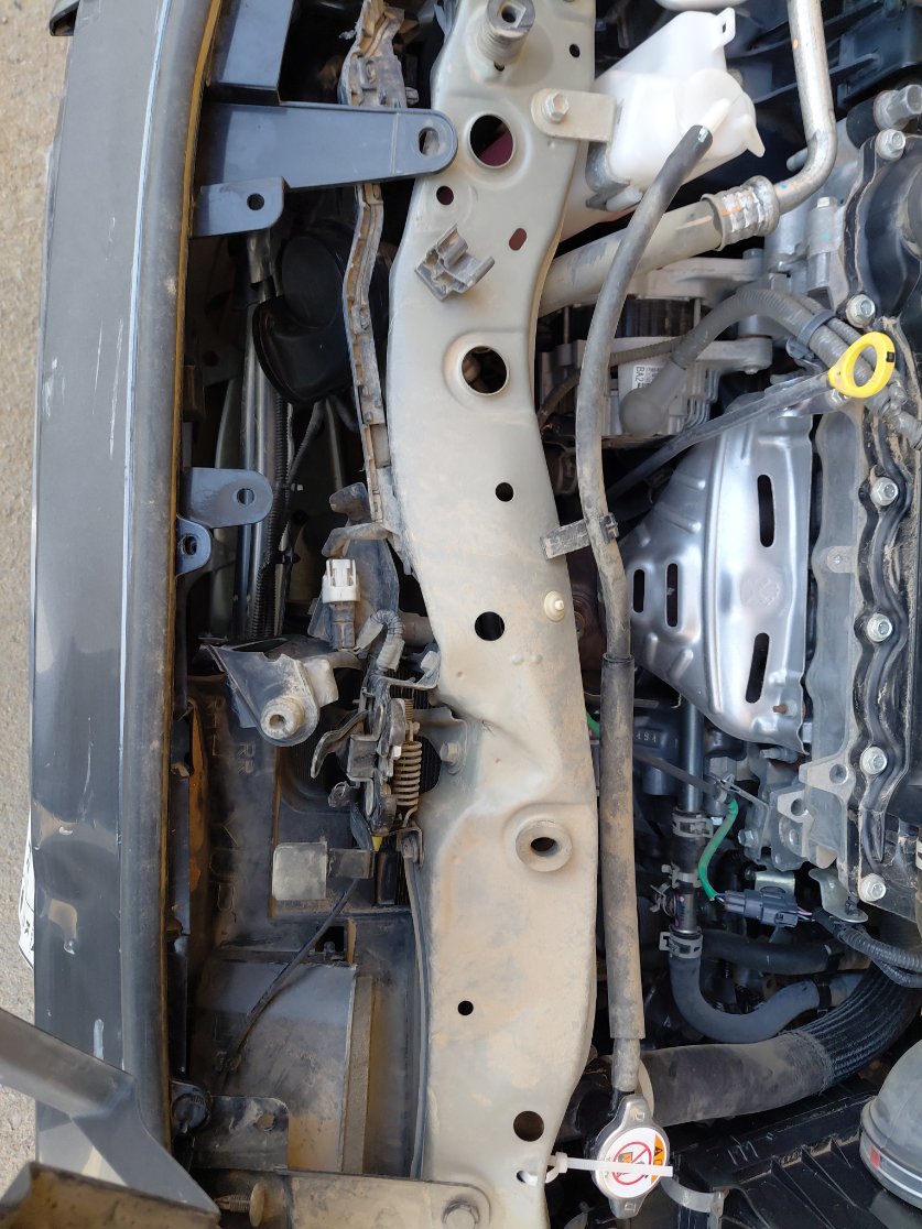 تويوتا يارس Y PLUS 2024 image