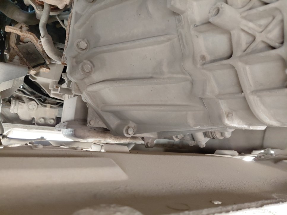 نيسان أورفان  2020 image