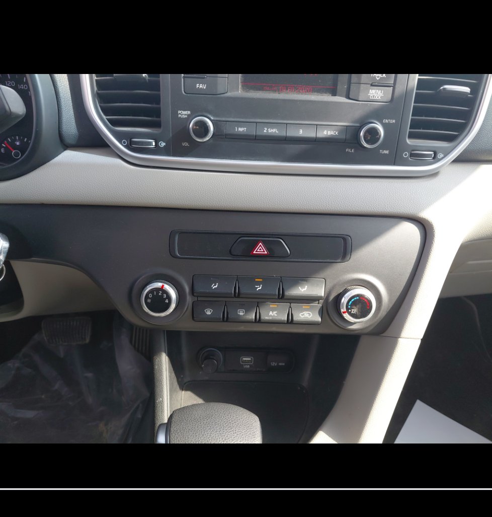 كيا سبورتاج QLE LX 4WD 2022 image