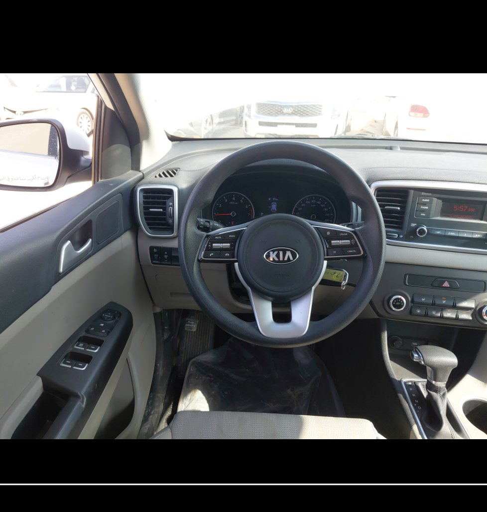 كيا سبورتاج QLE LX 4WD 2022 image