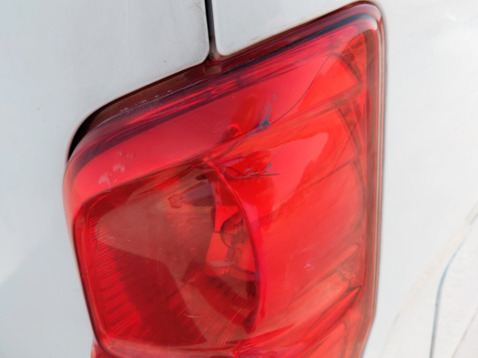 نيسان أورفان  2020 image