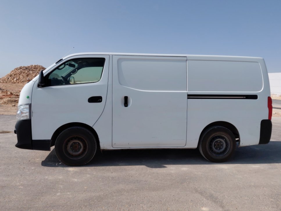 نيسان أورفان  2020 image