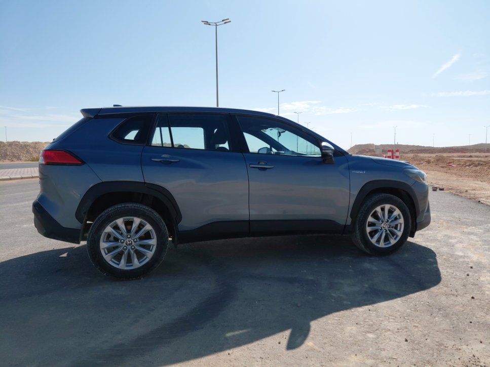 Toyota Corolla Cross AWD 2024 image