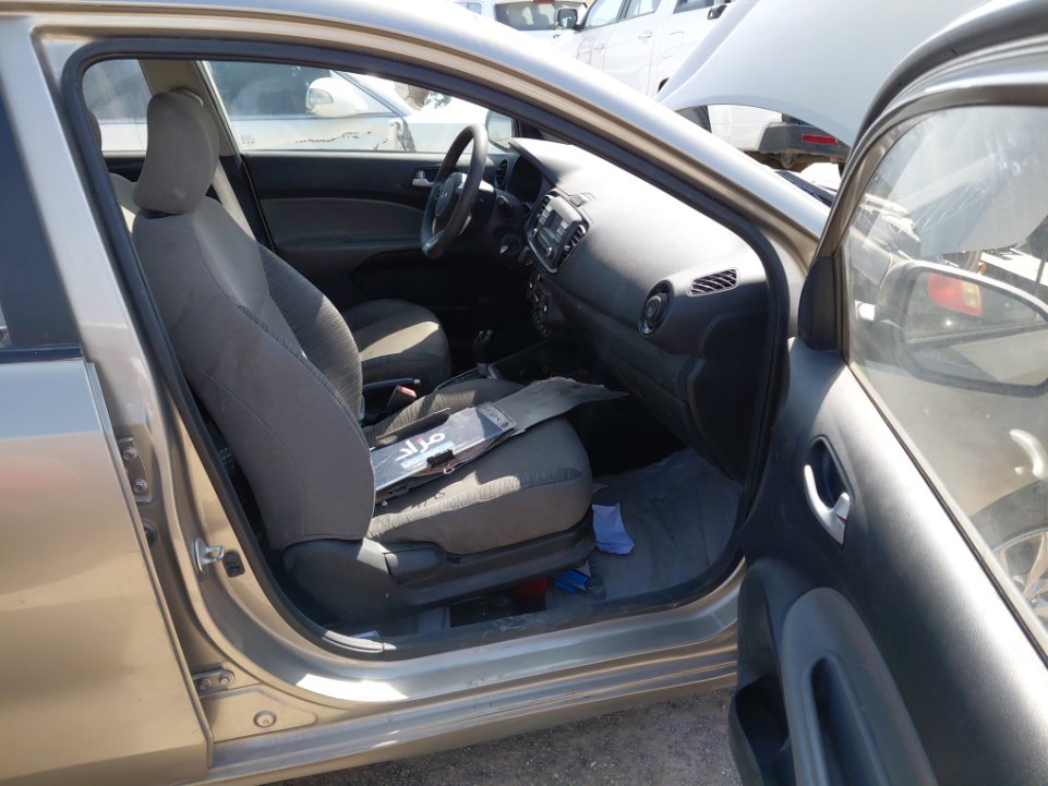 كيا بيجاس LX FWD 2023 image