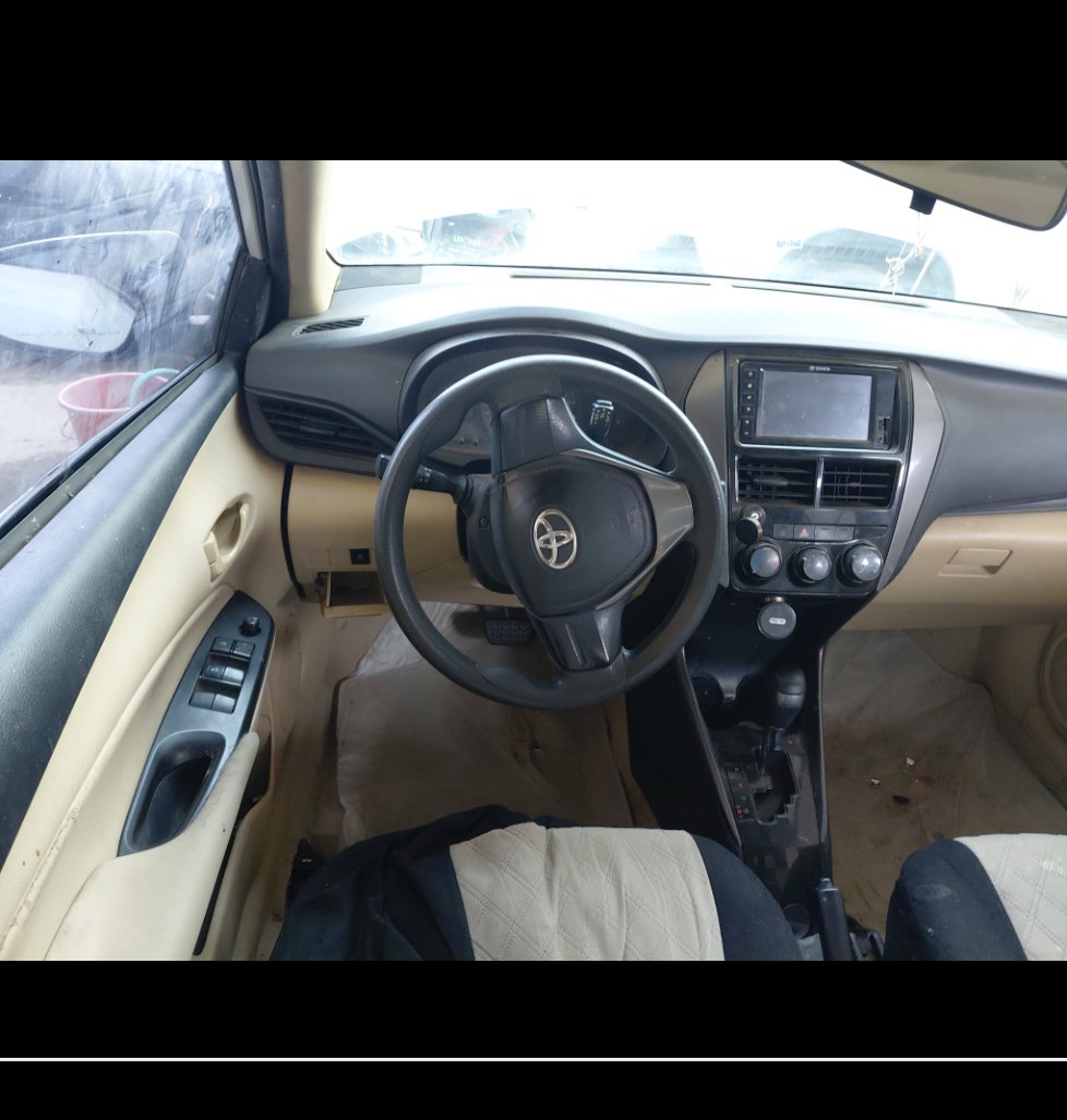 تويوتا يارس Y 2022 image