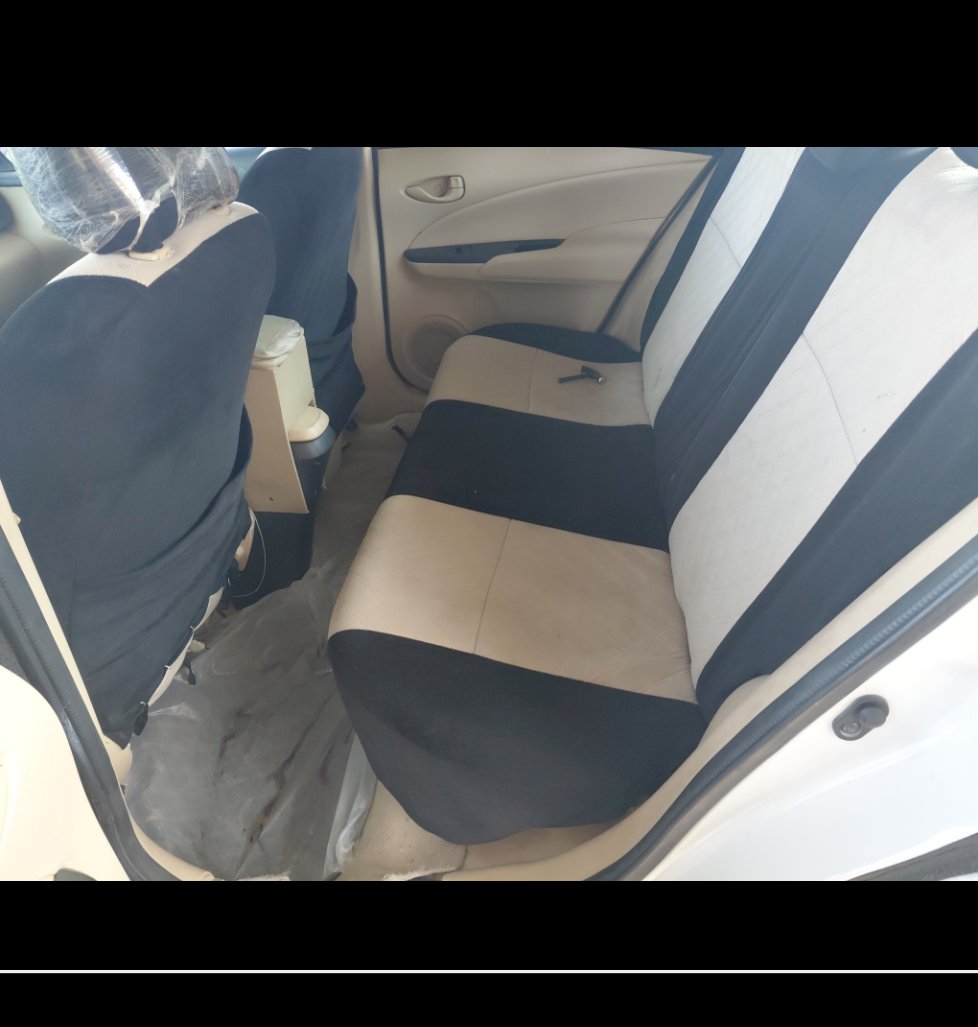 تويوتا يارس Y 2022 image