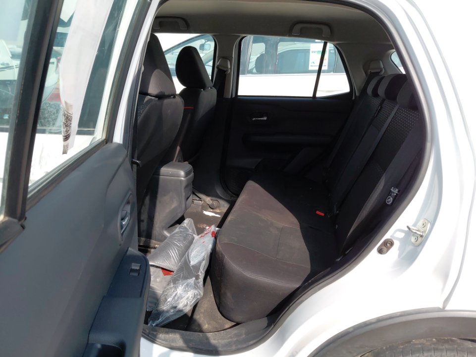 Toyota RAIZE XLE 2024 image