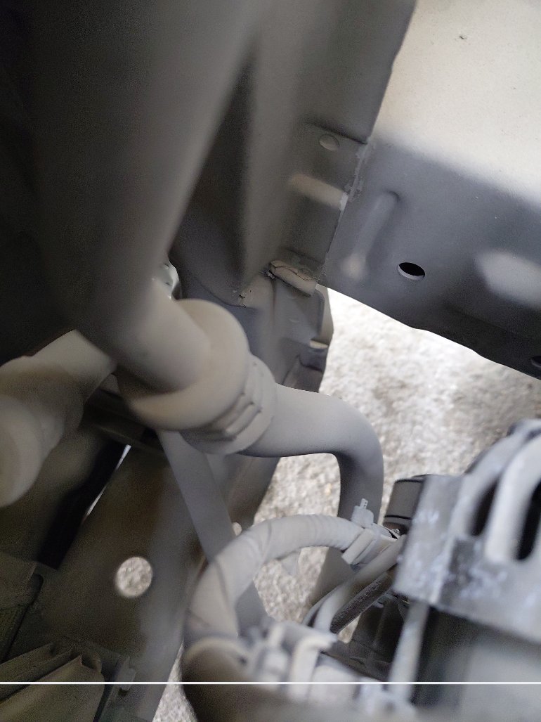 تويوتا يارس Y 2022 image