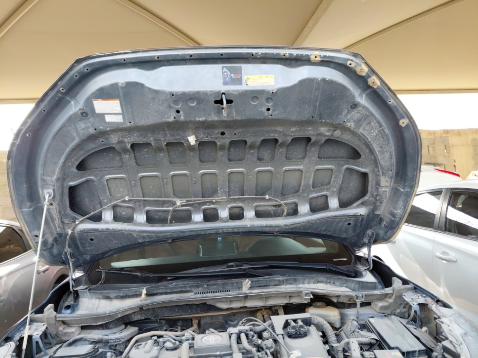 Toyota Corolla Cross LE HEV 2023 image