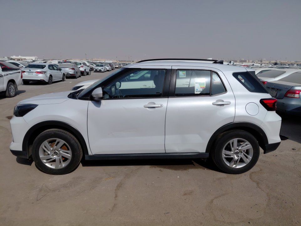 Toyota RAIZE XLE 2024 image