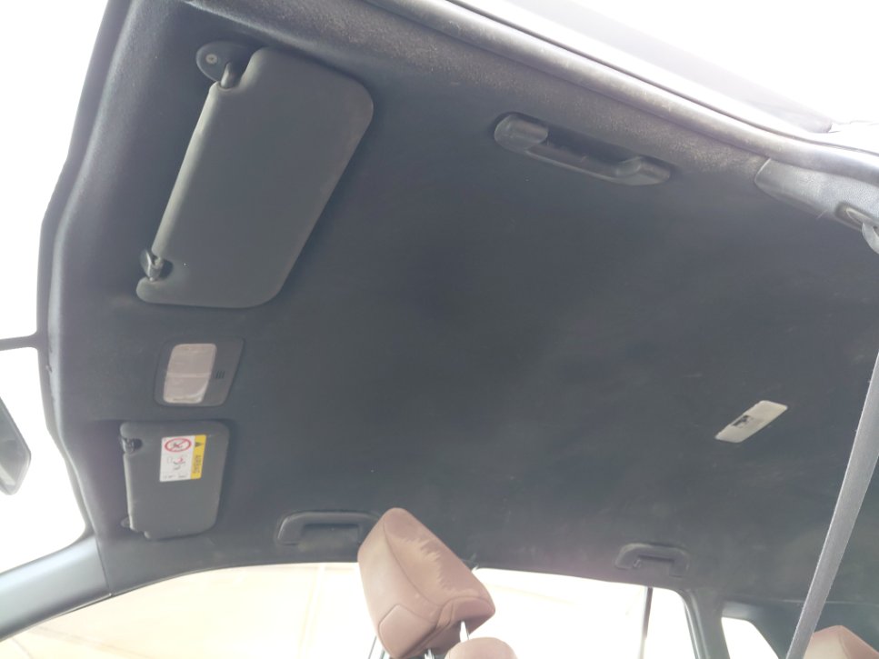 Toyota Corolla Cross LE HEV 2023 image