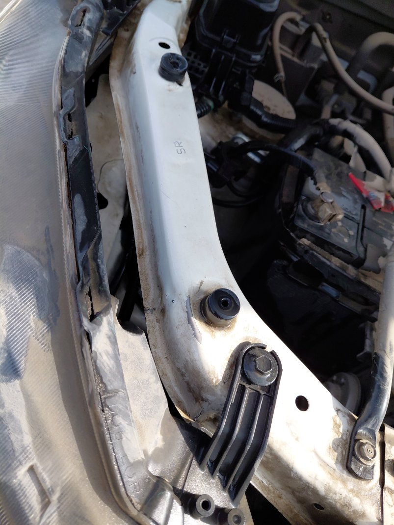 تويوتا راش GL 75 -  Sports 2022 image