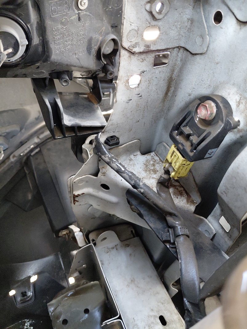 تويوتا راش GL 75 -  Sports 2022 image