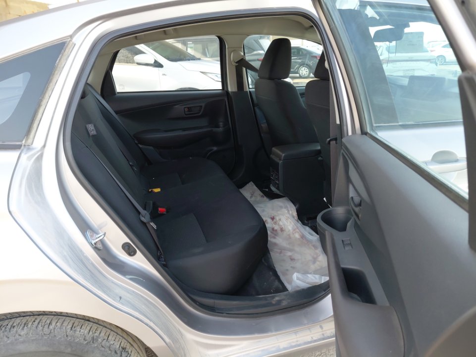 تويوتا يارس Y 2024 image