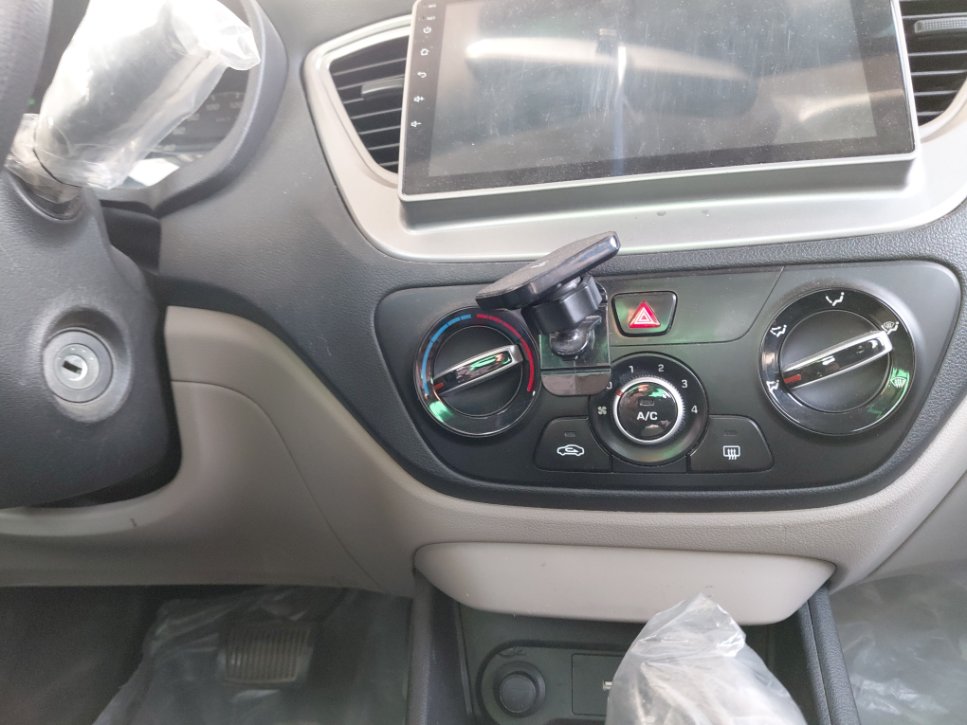 هيونداي أكسنت سمارت 2021 image